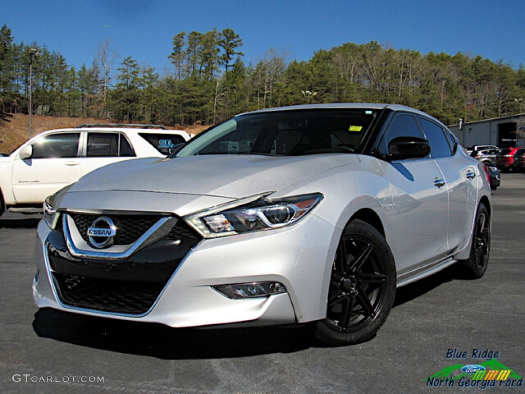 2017 Maxima SL - Brilliant Silver / Charcoal photo #1