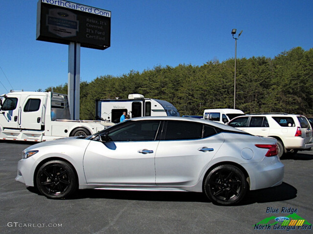2017 Maxima SL - Brilliant Silver / Charcoal photo #2
