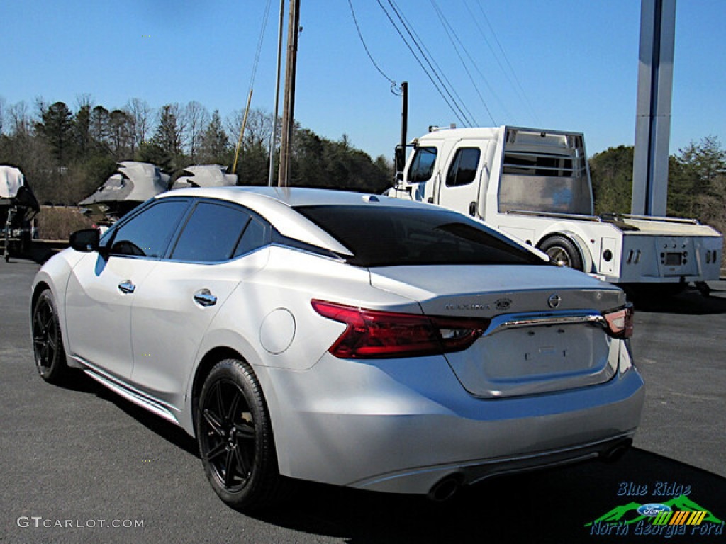 2017 Maxima SL - Brilliant Silver / Charcoal photo #3
