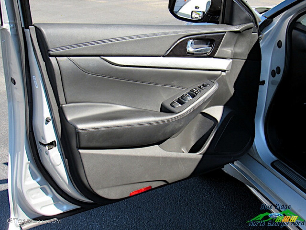 2017 Maxima SL - Brilliant Silver / Charcoal photo #9