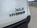 Super White - Sienna XLE Hybrid Photo No. 27