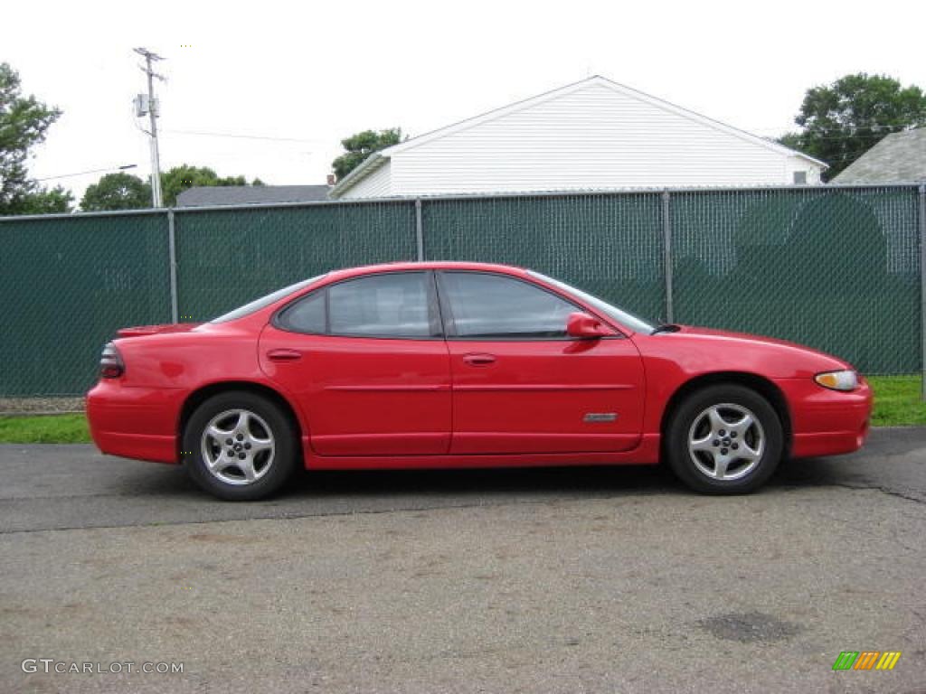1999 Grand Prix GTP Sedan - Bright Red / Dark Taupe photo #21