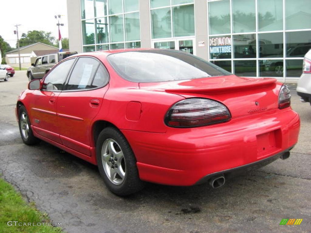 1999 Grand Prix GTP Sedan - Bright Red / Dark Taupe photo #23