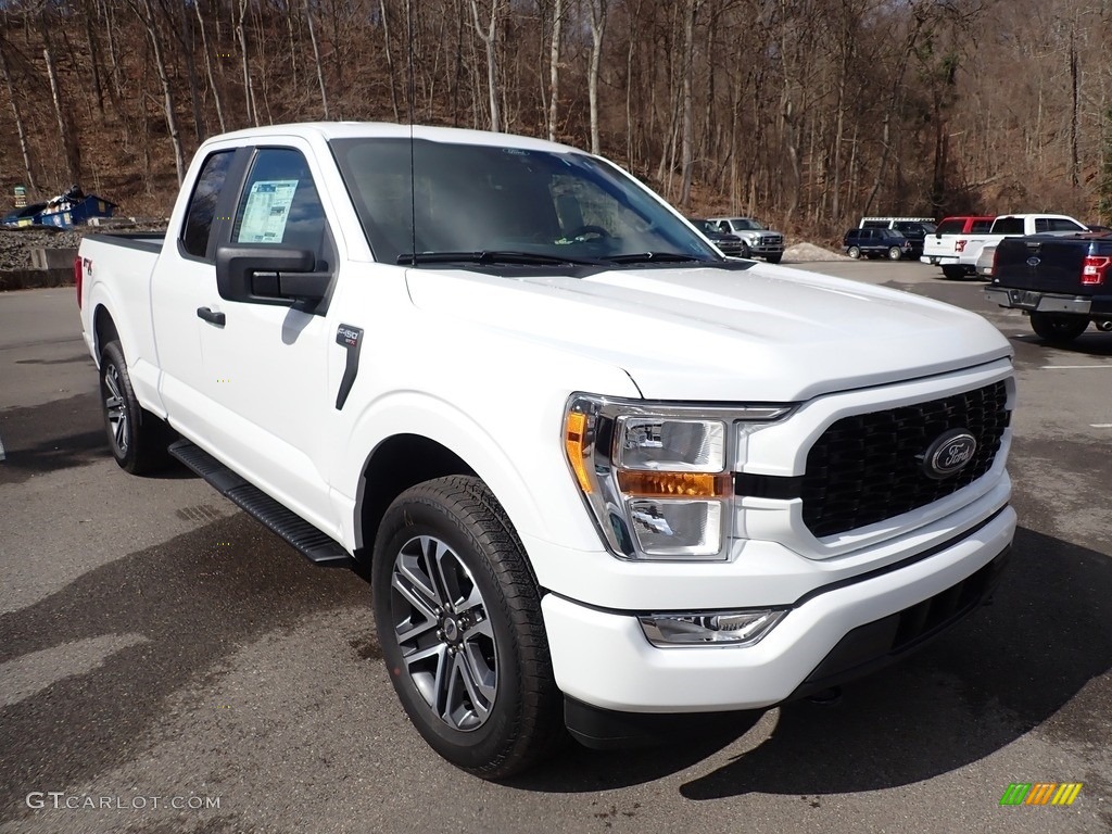 2021 F150 STX SuperCab 4x4 - Oxford White / Black photo #3
