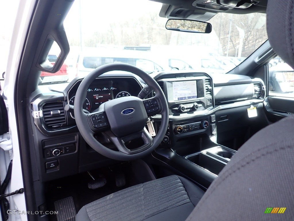 2021 F150 STX SuperCab 4x4 - Oxford White / Black photo #12