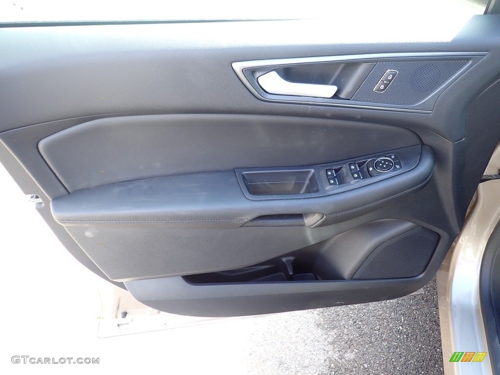 2021 Ford Edge SE AWD Ebony Door Panel Photo #141246773