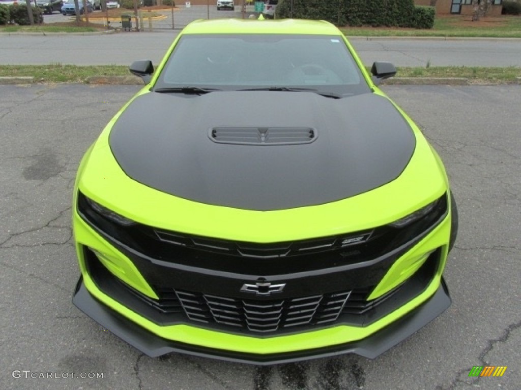 2019 Camaro SS Coupe - Shock (Light Green) / Jet Black photo #5