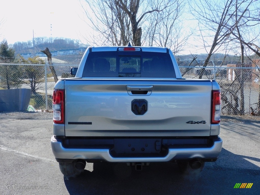 2021 1500 Big Horn Crew Cab 4x4 - Billet Silver Metallic / Black photo #6