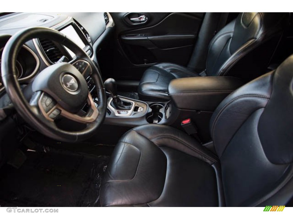2017 Jeep Cherokee Limited Front Seat Photo #141249958