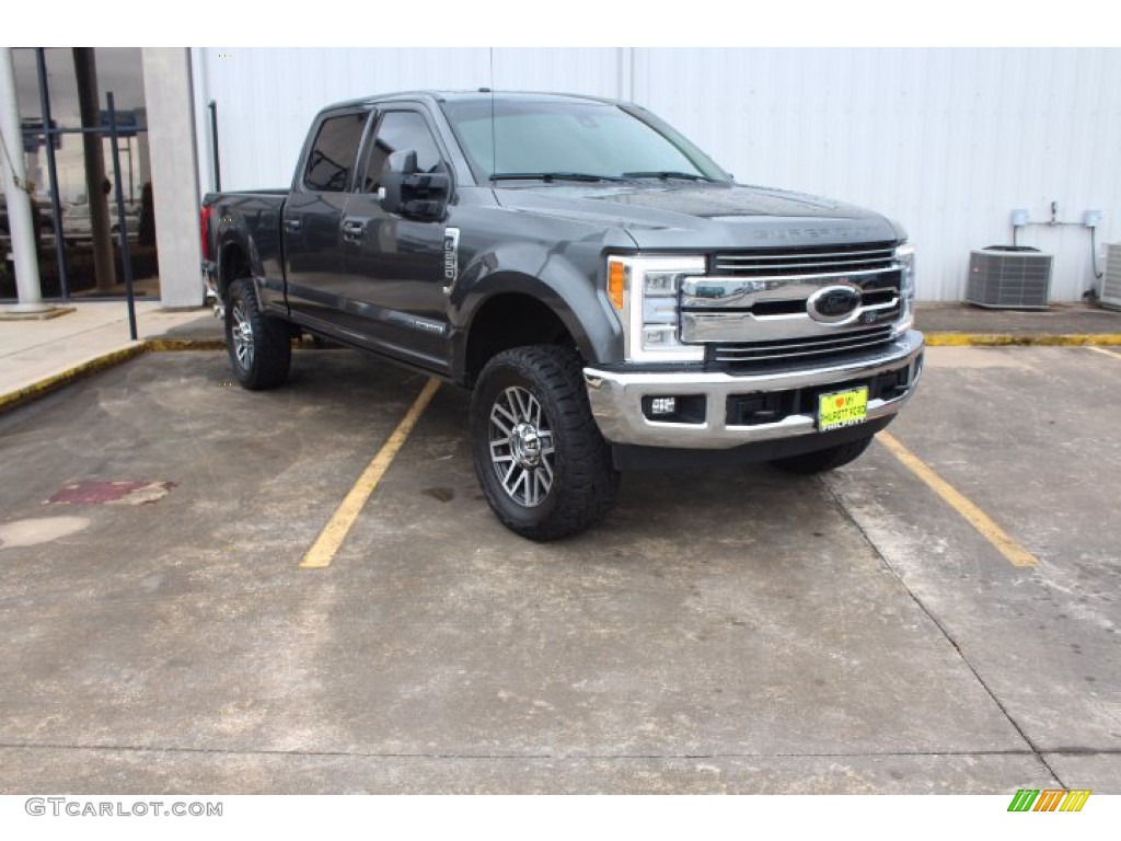 2018 F250 Super Duty Lariat Crew Cab 4x4 - Stone Gray / Black photo #2