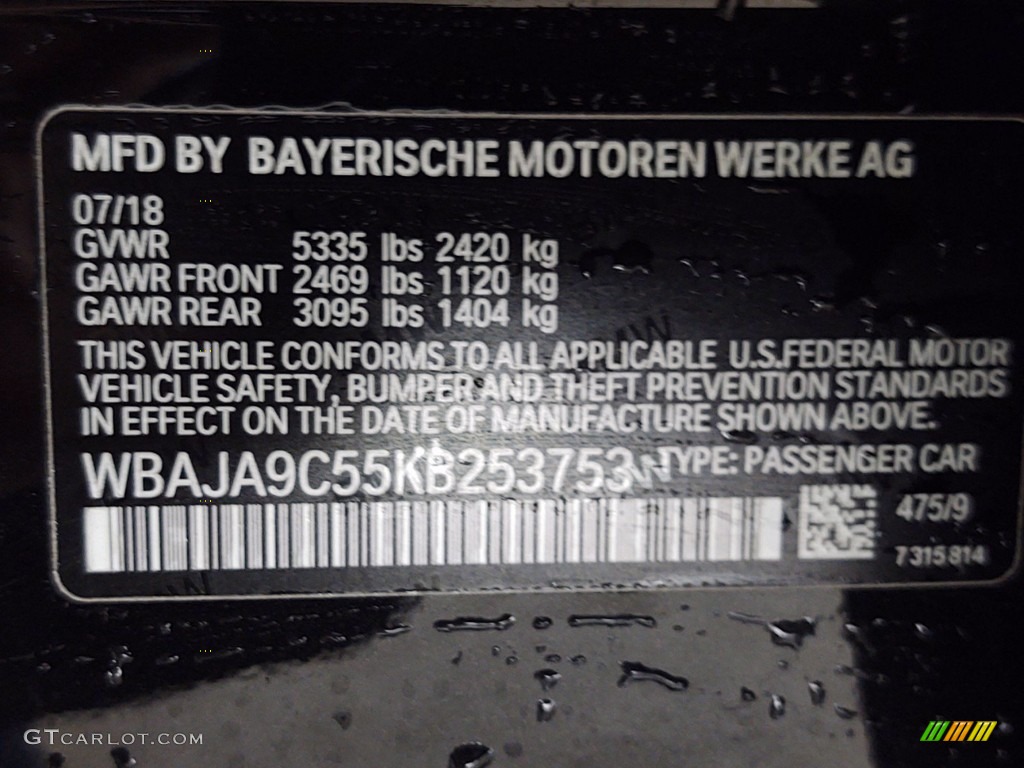 2019 BMW 5 Series 530e iPerformance Sedan Color Code Photos