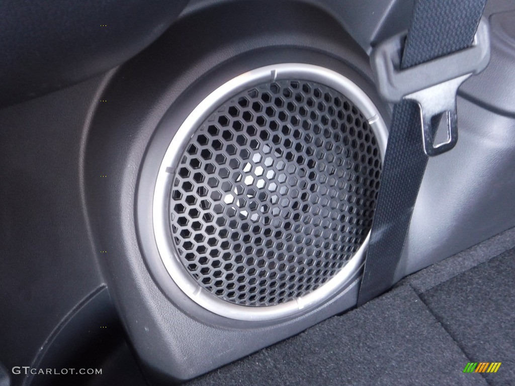 2017 Mitsubishi Outlander SEL S-AWC Audio System Photo #141255328