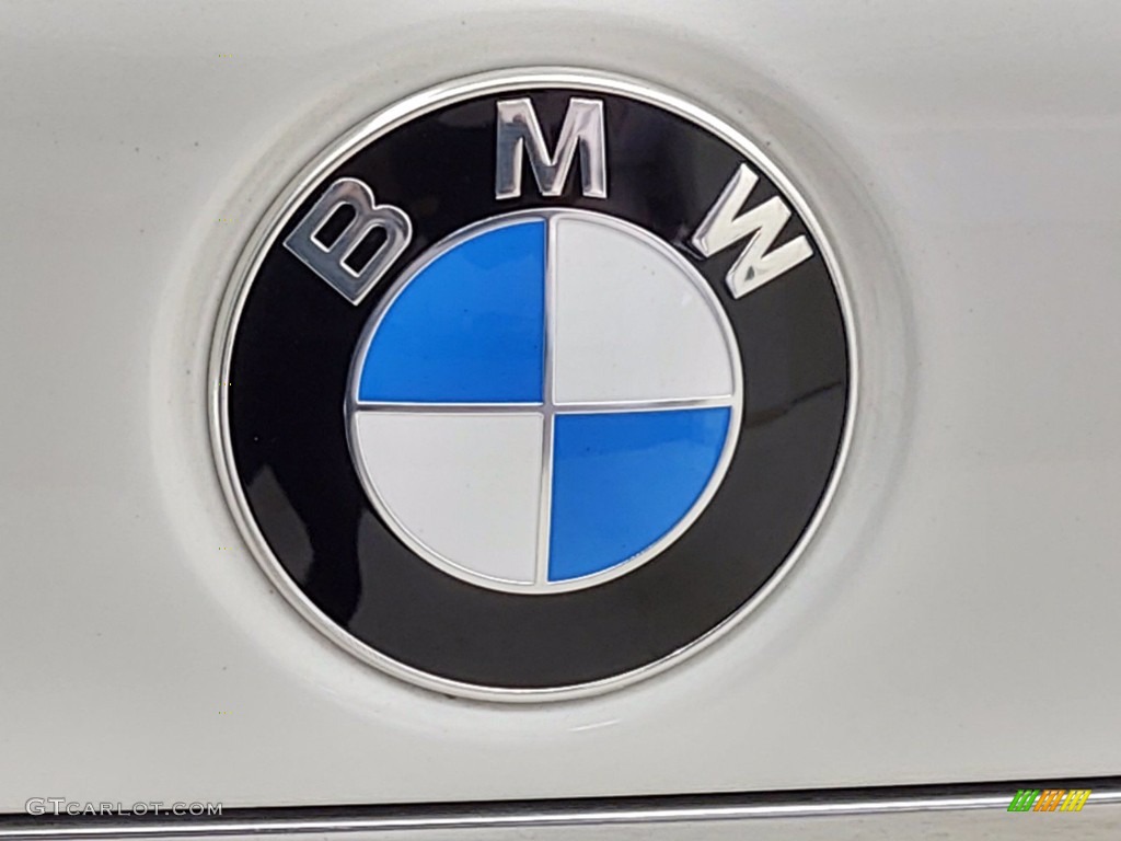 2018 7 Series 740i Sedan - Mineral White Metallic / Black photo #10