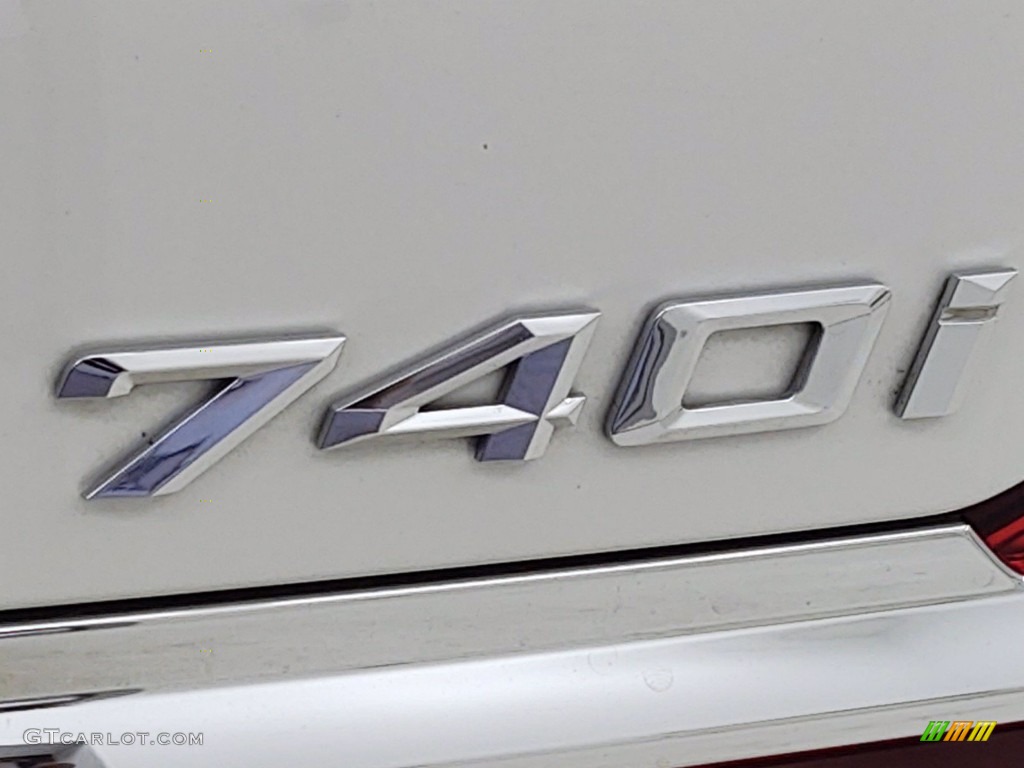 2018 7 Series 740i Sedan - Mineral White Metallic / Black photo #11
