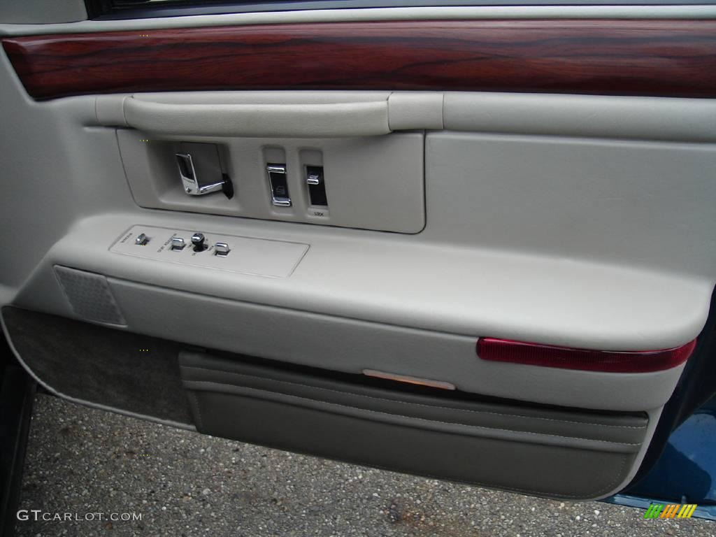 1995 DeVille Sedan - Dark Calypso Green Metallic / Tan photo #19