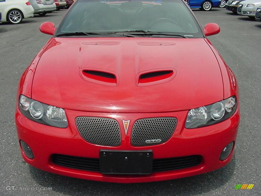 2006 GTO Coupe - Torrid Red / Black photo #2