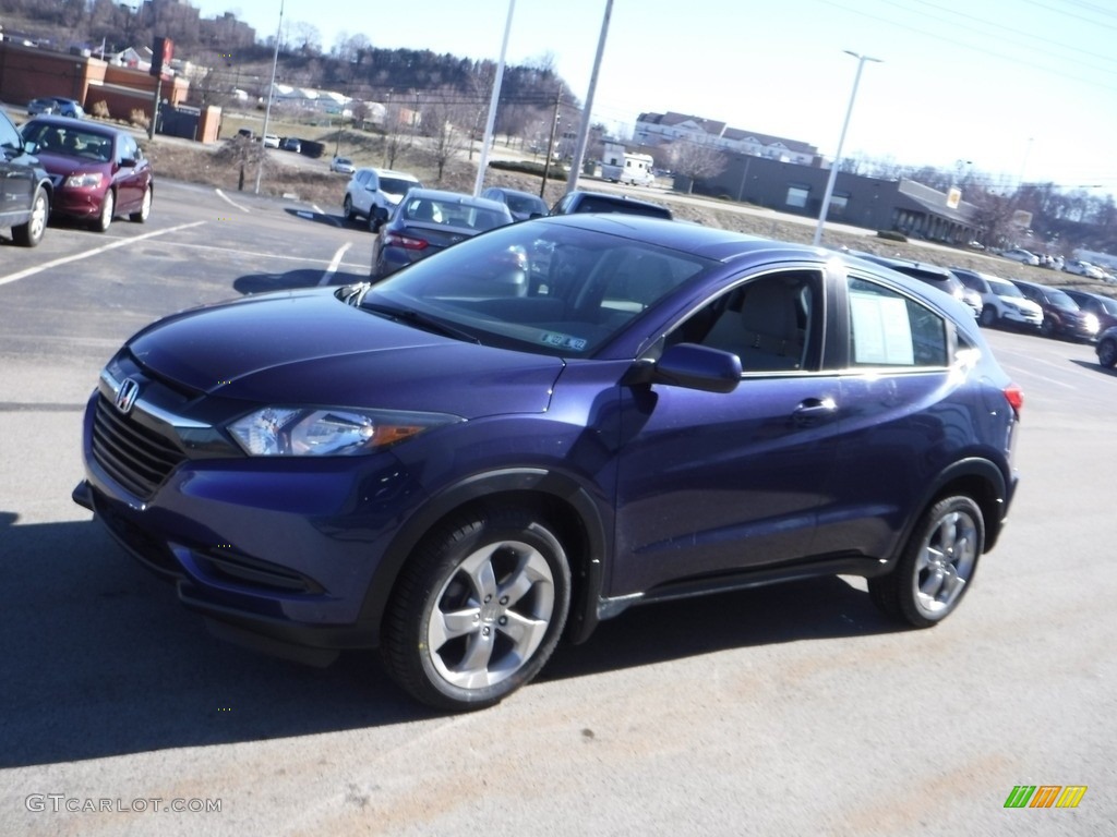 2017 HR-V LX AWD - Deep Ocean Pearl / Gray photo #5