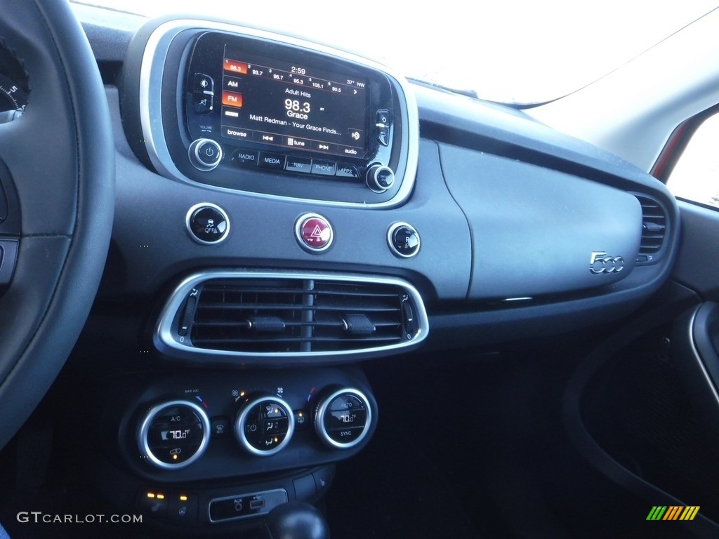 2016 Fiat 500X Trekking Plus AWD Controls Photo #141258236