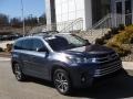 2018 Shoreline Blue Pearl Toyota Highlander XLE AWD  photo #1