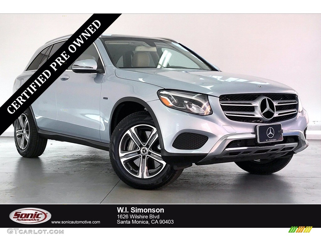 Iridium Silver Metallic Mercedes-Benz GLC