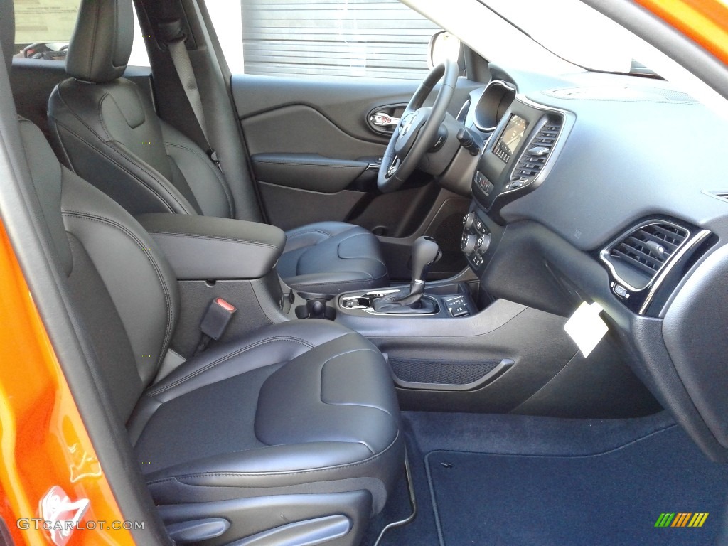2021 Jeep Cherokee Altitude Front Seat Photo #141264481