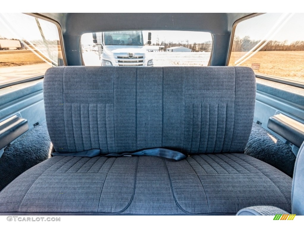 1989 Bronco XLT 4x4 - Medium Silver Metallic / Dark Charcoal photo #22