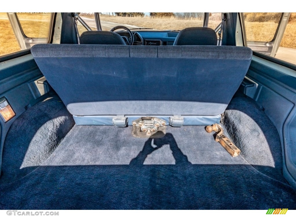 1989 Ford Bronco XLT 4x4 Trunk Photos