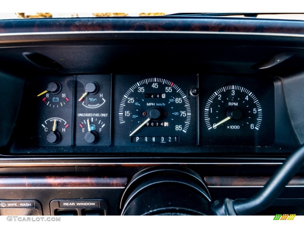 1989 Bronco XLT 4x4 - Medium Silver Metallic / Dark Charcoal photo #33