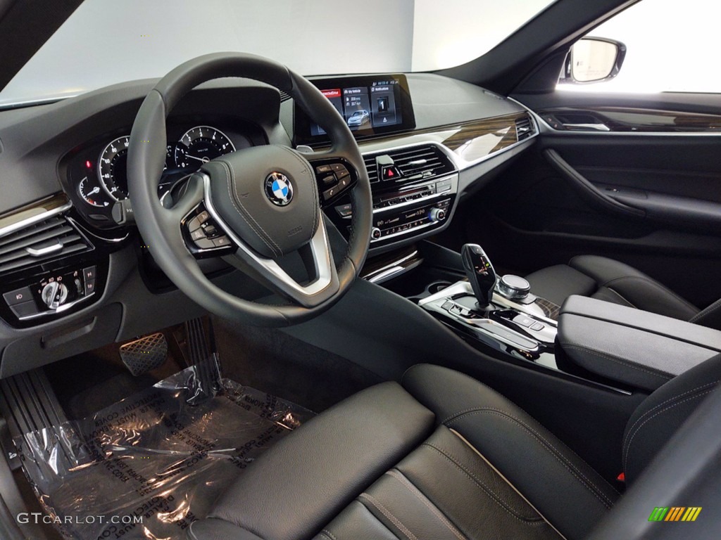 2018 BMW 5 Series 540i Sedan Interior Color Photos