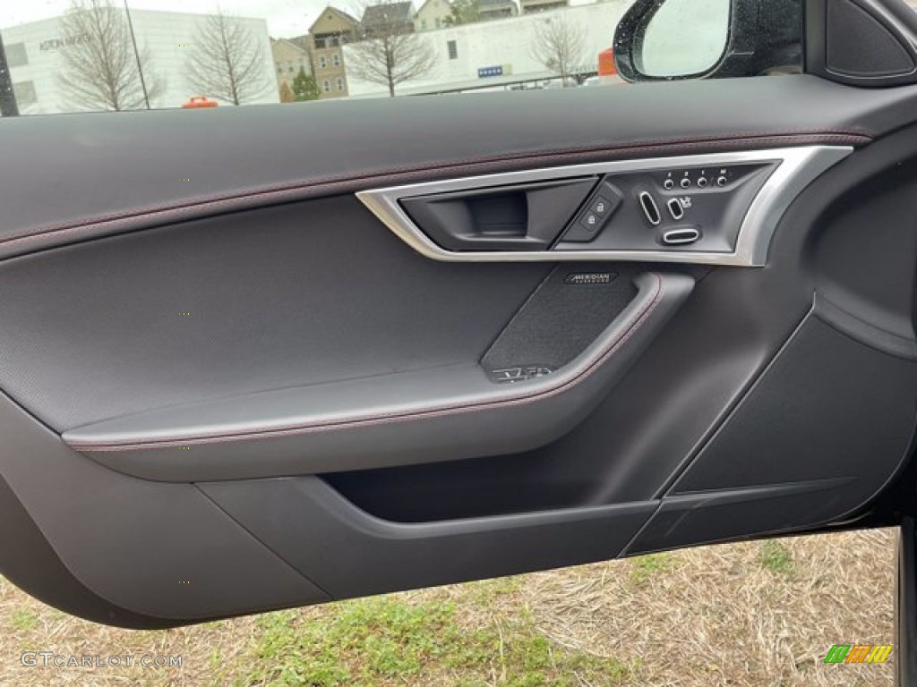 2021 Jaguar F-TYPE R-Dynamic AWD Coupe Door Panel Photos