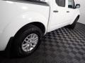 2017 Glacier White Nissan Frontier SV Crew Cab 4x4  photo #15