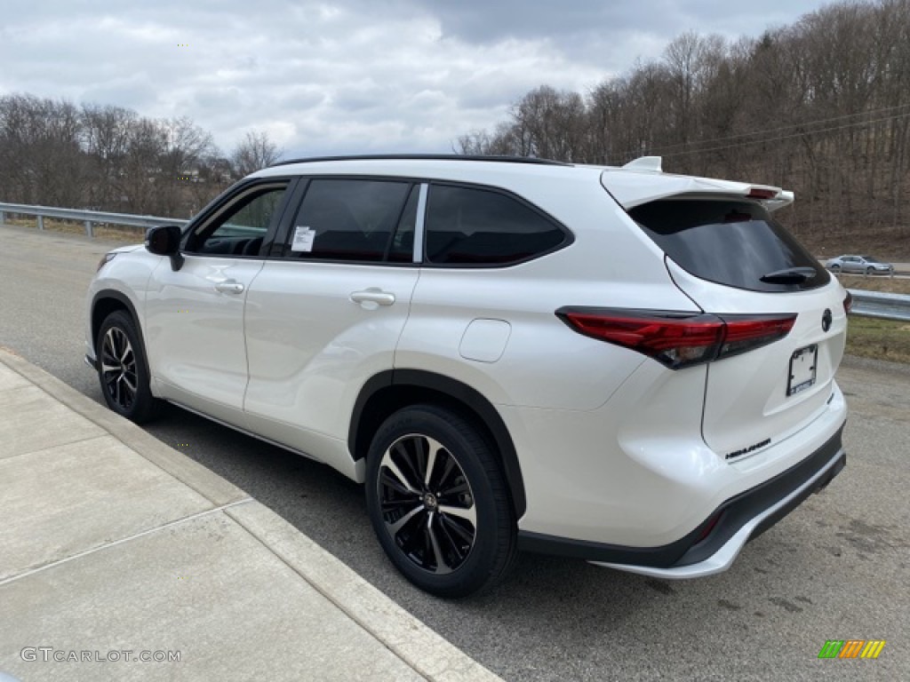 2021 Highlander XSE AWD - Blizzard White Pearl / Cockpit Red photo #2