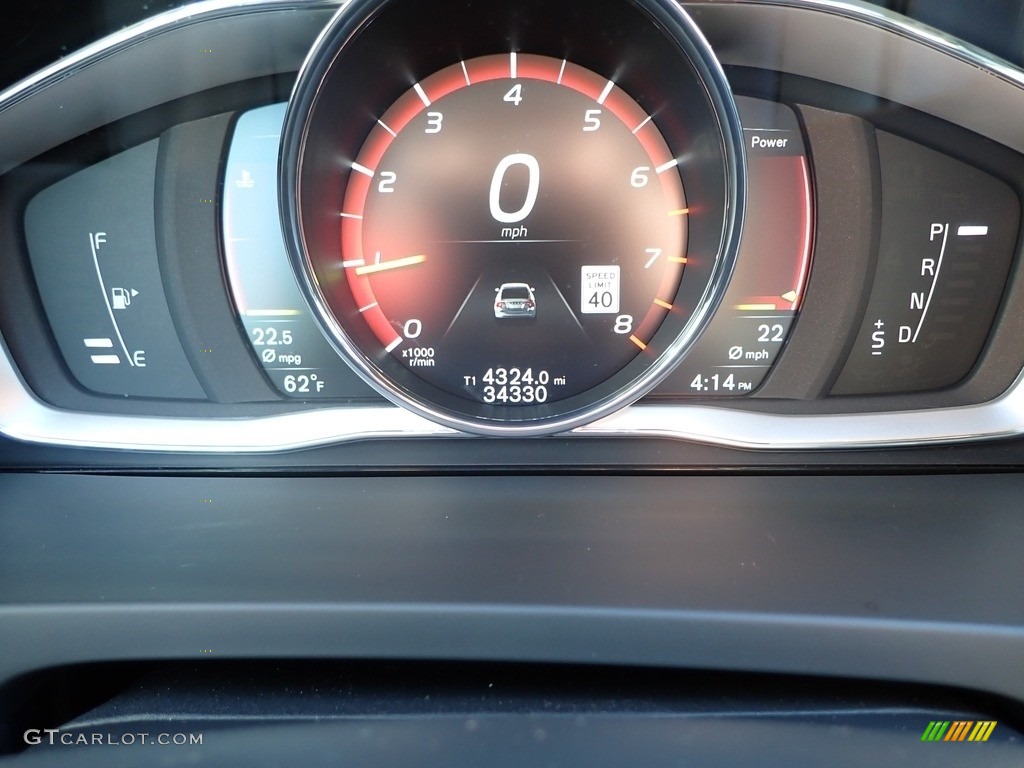 2018 Volvo S60 T5 Inscription Gauges Photo #141276291
