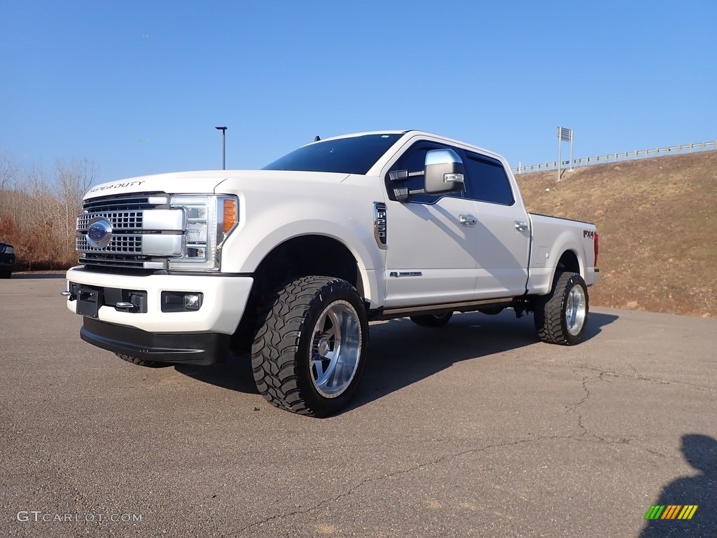 2019 F250 Super Duty Platinum Crew Cab 4x4 - White Platinum / Black photo #11