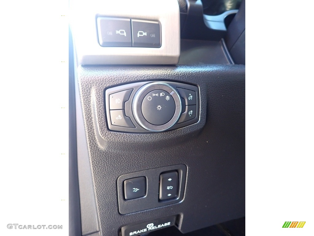 2019 F250 Super Duty Platinum Crew Cab 4x4 - White Platinum / Black photo #38