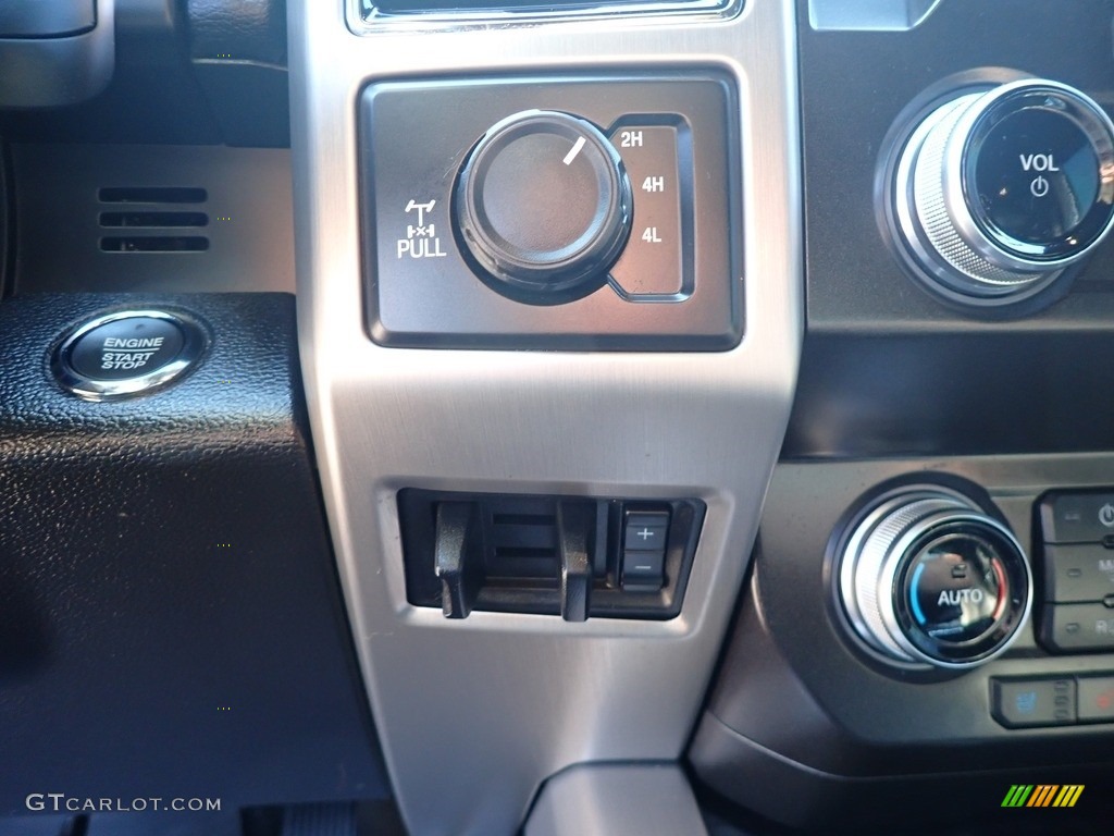 2019 F250 Super Duty Platinum Crew Cab 4x4 - White Platinum / Black photo #39