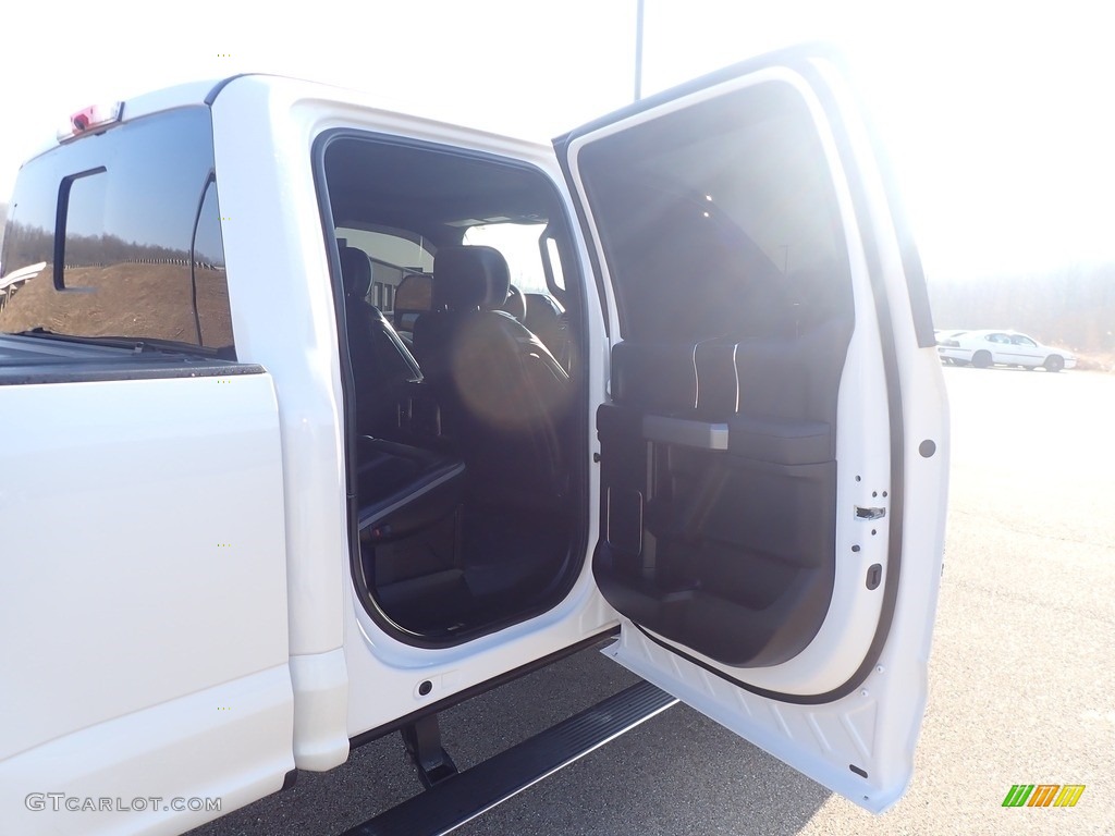 2019 F250 Super Duty Platinum Crew Cab 4x4 - White Platinum / Black photo #44