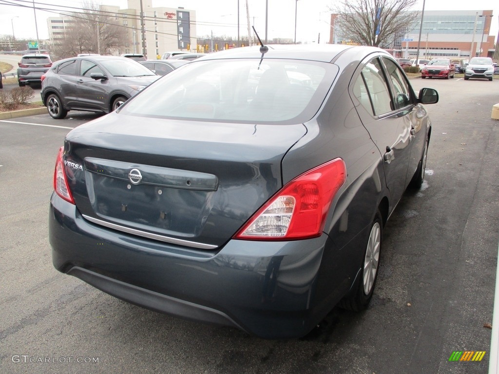 2015 Versa 1.6 S Sedan - Amethyst Gray / Charcoal photo #5