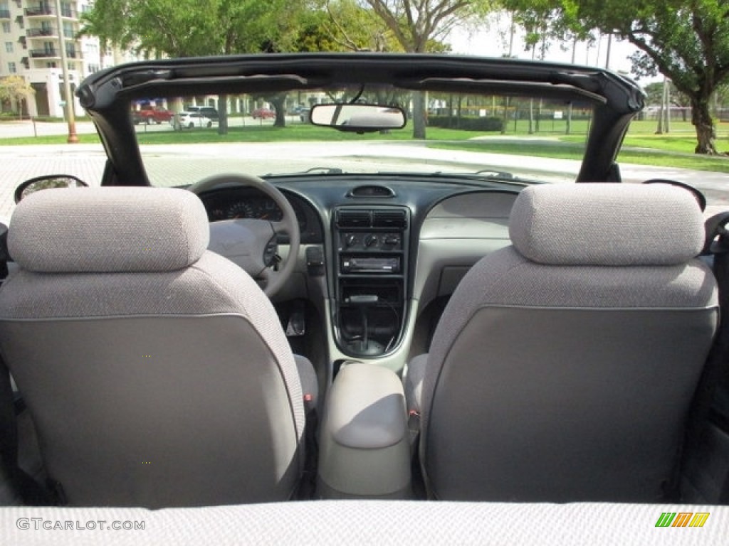 1996 Mustang V6 Convertible - Pacific Green Metallic / Grey Cloth photo #2