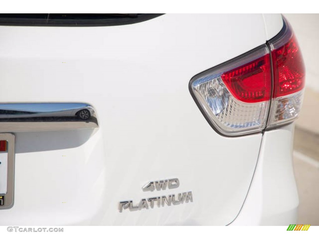 2013 Pathfinder Platinum 4x4 - Moonlight White / Almond photo #11