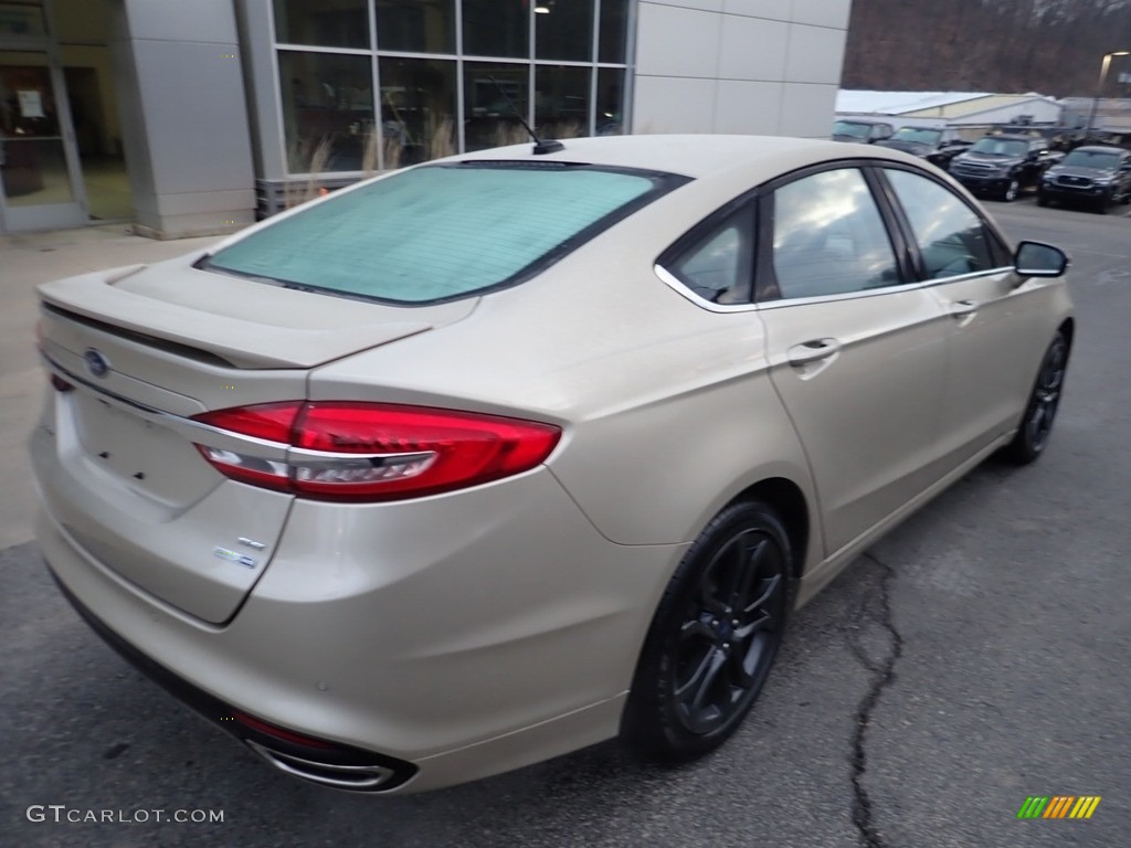 2018 Fusion SE AWD - White Gold / Ebony photo #2