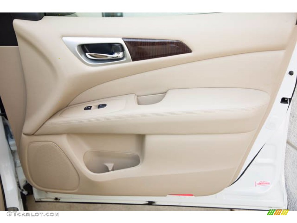 2013 Pathfinder Platinum 4x4 - Moonlight White / Almond photo #33
