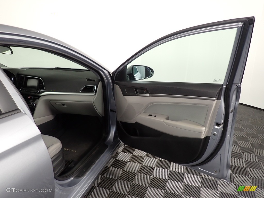 2017 Elantra SE - Gray / Gray photo #35