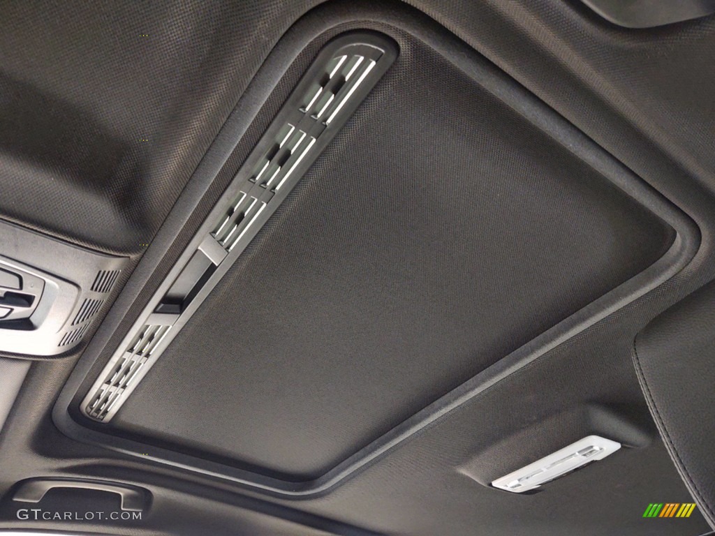 2018 3 Series 340i Sedan - Jet Black / Black photo #31
