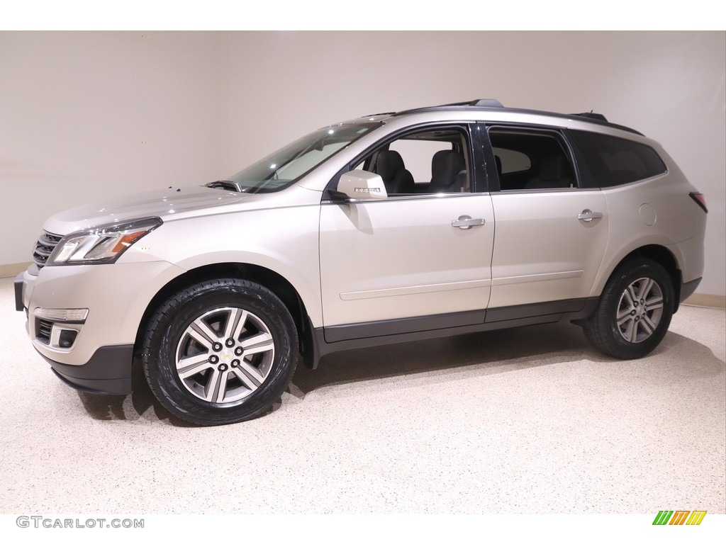 2017 Traverse LT AWD - Champagne Silver Metallic / Dark Titanium/Light Titanium photo #3