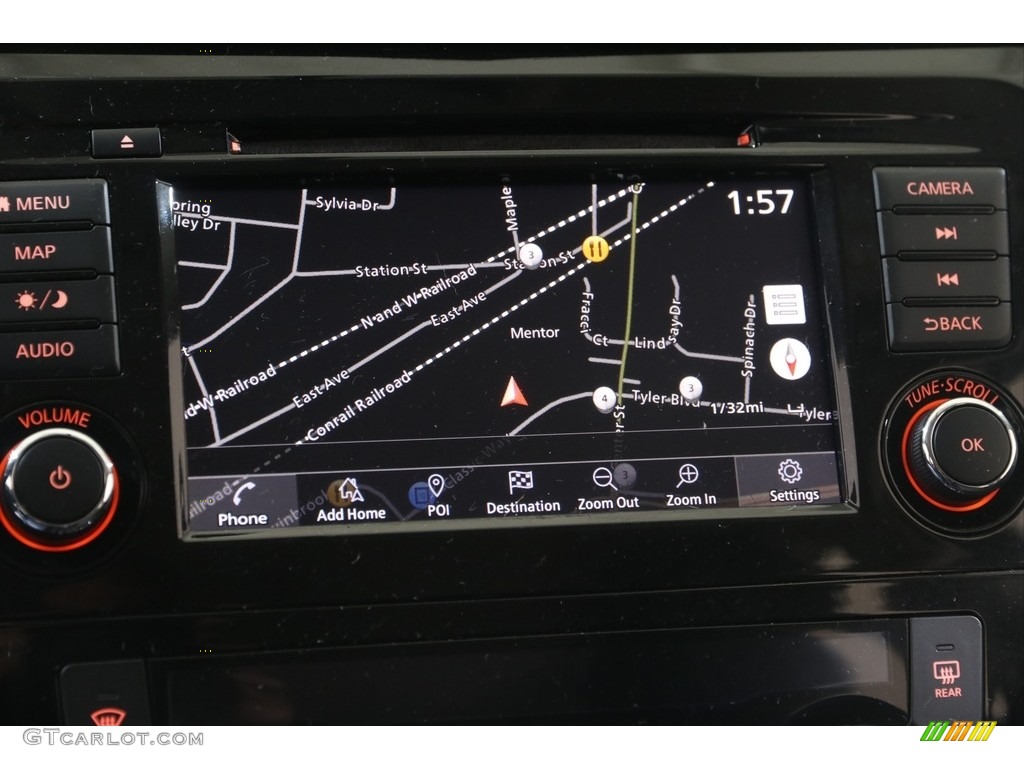 2018 Nissan Rogue SV AWD Navigation Photos