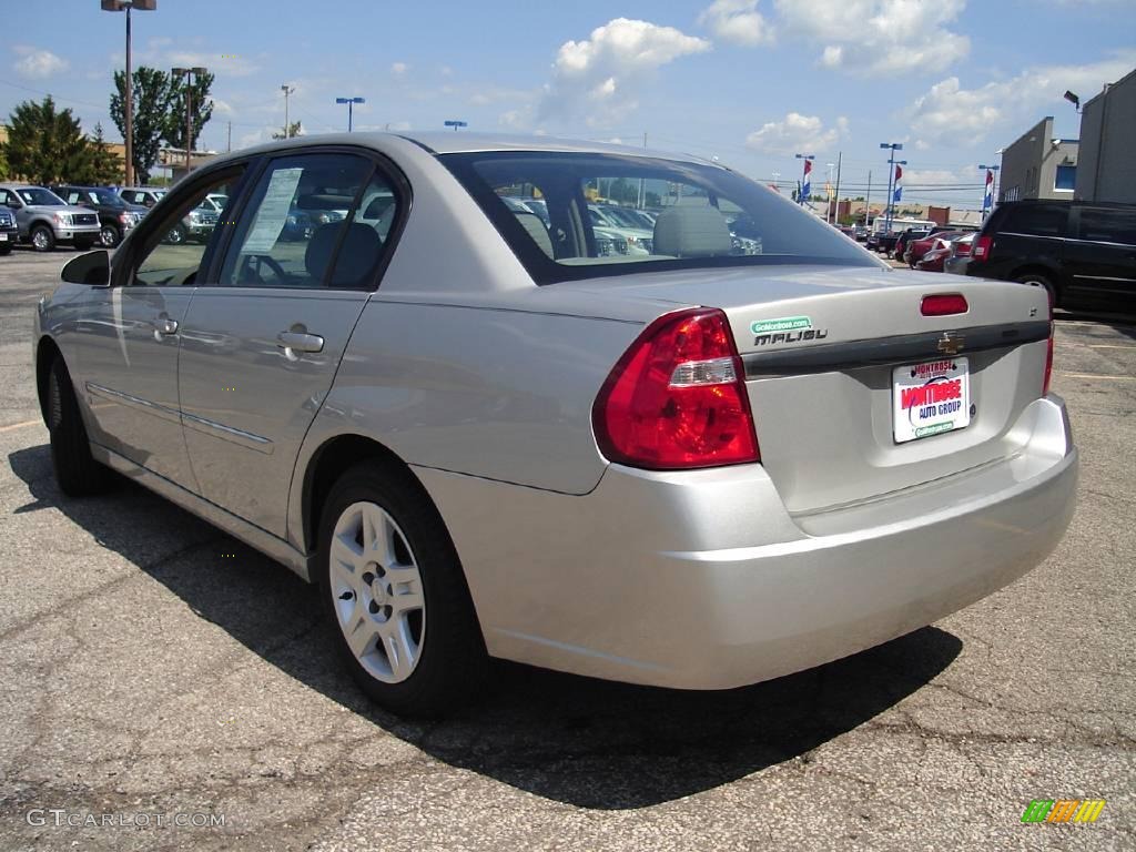 2006 Malibu LT Sedan - Silverstone Metallic / Titanium Gray photo #3