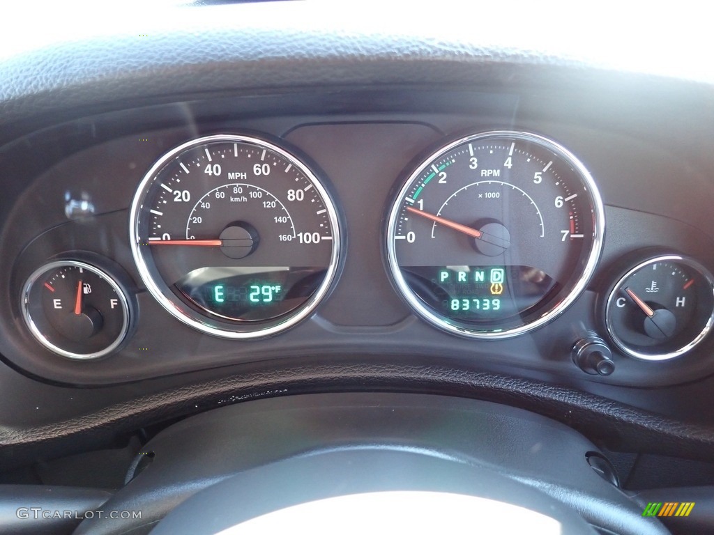 2014 Jeep Wrangler Unlimited Sport 4x4 RHD Gauges Photos