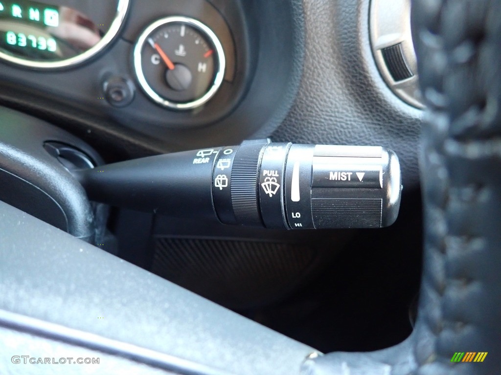 2014 Jeep Wrangler Unlimited Sport 4x4 RHD Controls Photo #141293965