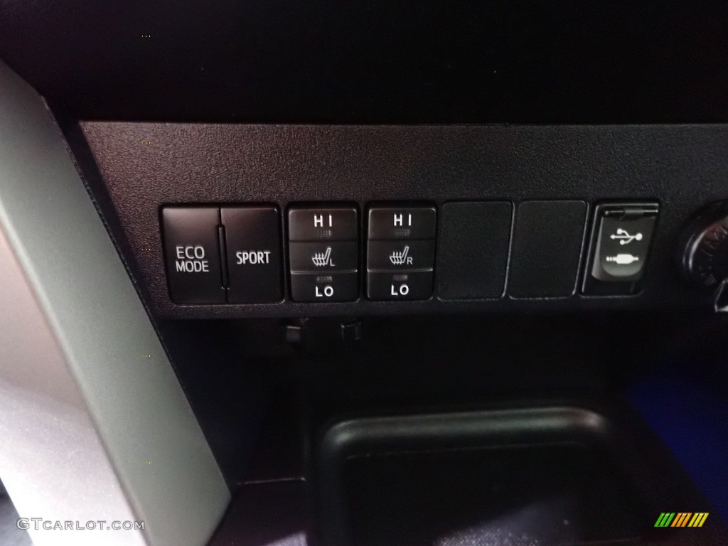 2017 RAV4 Platinum - Blizzard Pearl White / Black photo #3